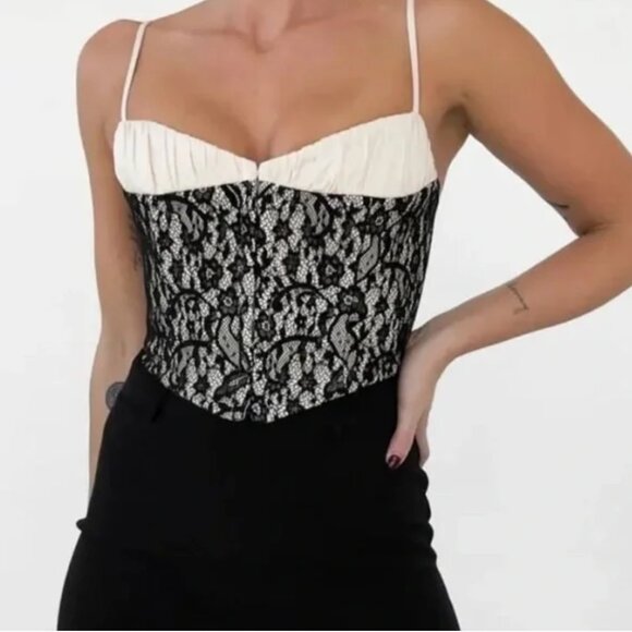 Rumored Tops - Rumored Versailles Corset - Black Lace Size 4